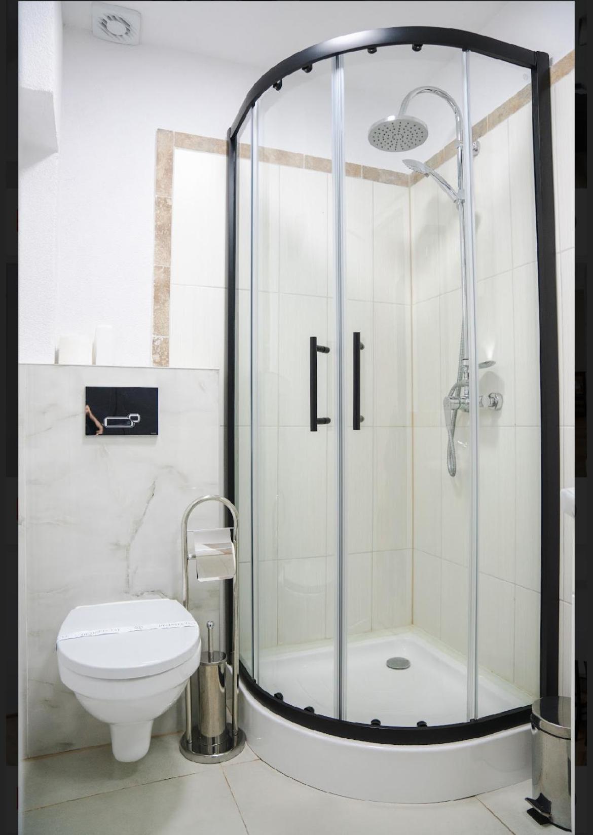 Myda Hotel Apahida Bagian luar foto